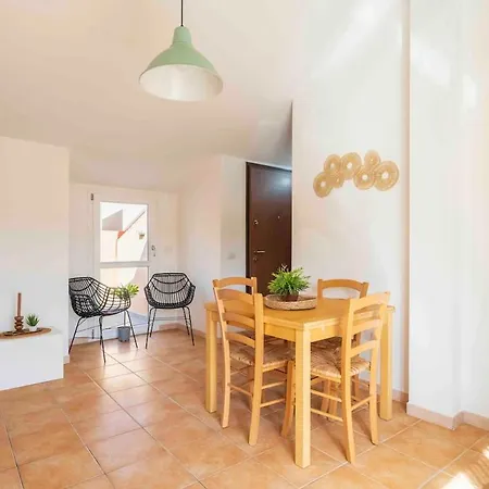 Apartamento ático Con Terraza Grande, En El Centro Castelsardo