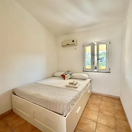 ático Con Terraza Grande, En El Centro Apartamento