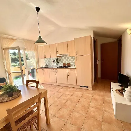Apartamento ático Con Terraza Grande, En El Centro Castelsardo